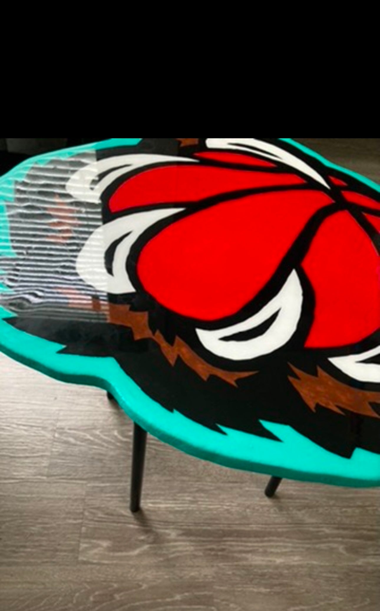 Grizzly x Vancouver Side Table